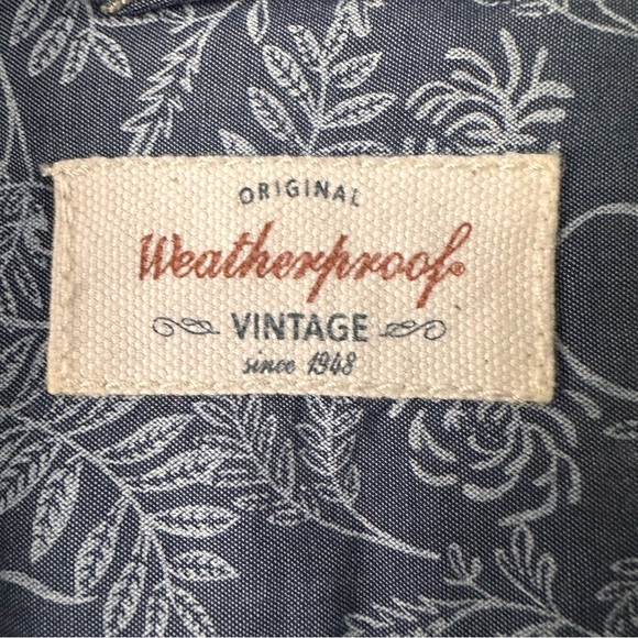 Weatherproof Chambray Button Down Top | Blue Chambray - Picture 4 of 10